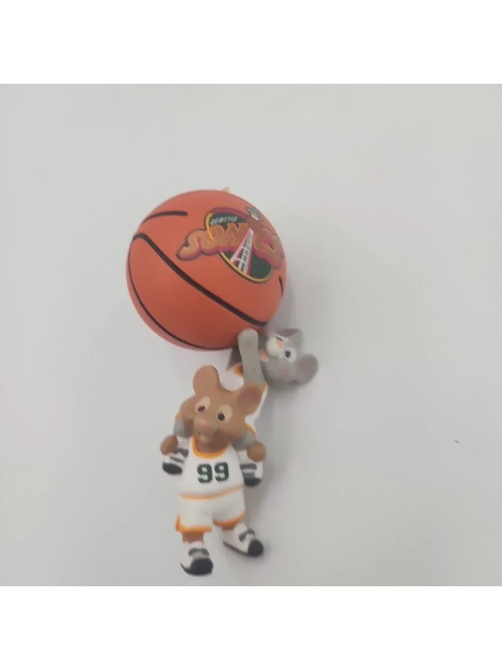 Vintage Hallmark Seattle Supersonics 1999 NBA Collection Keepsake Ornament